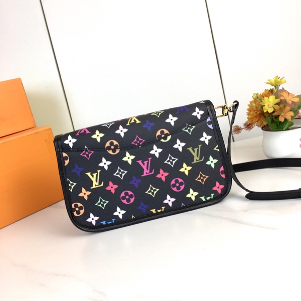 ルイヴィトンバッグ素材ディテール